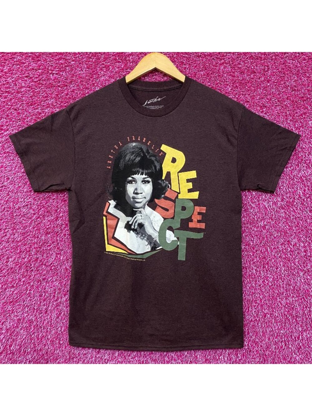 Aretha Franklin Queen Of Soul Respect T-Shirt Medium